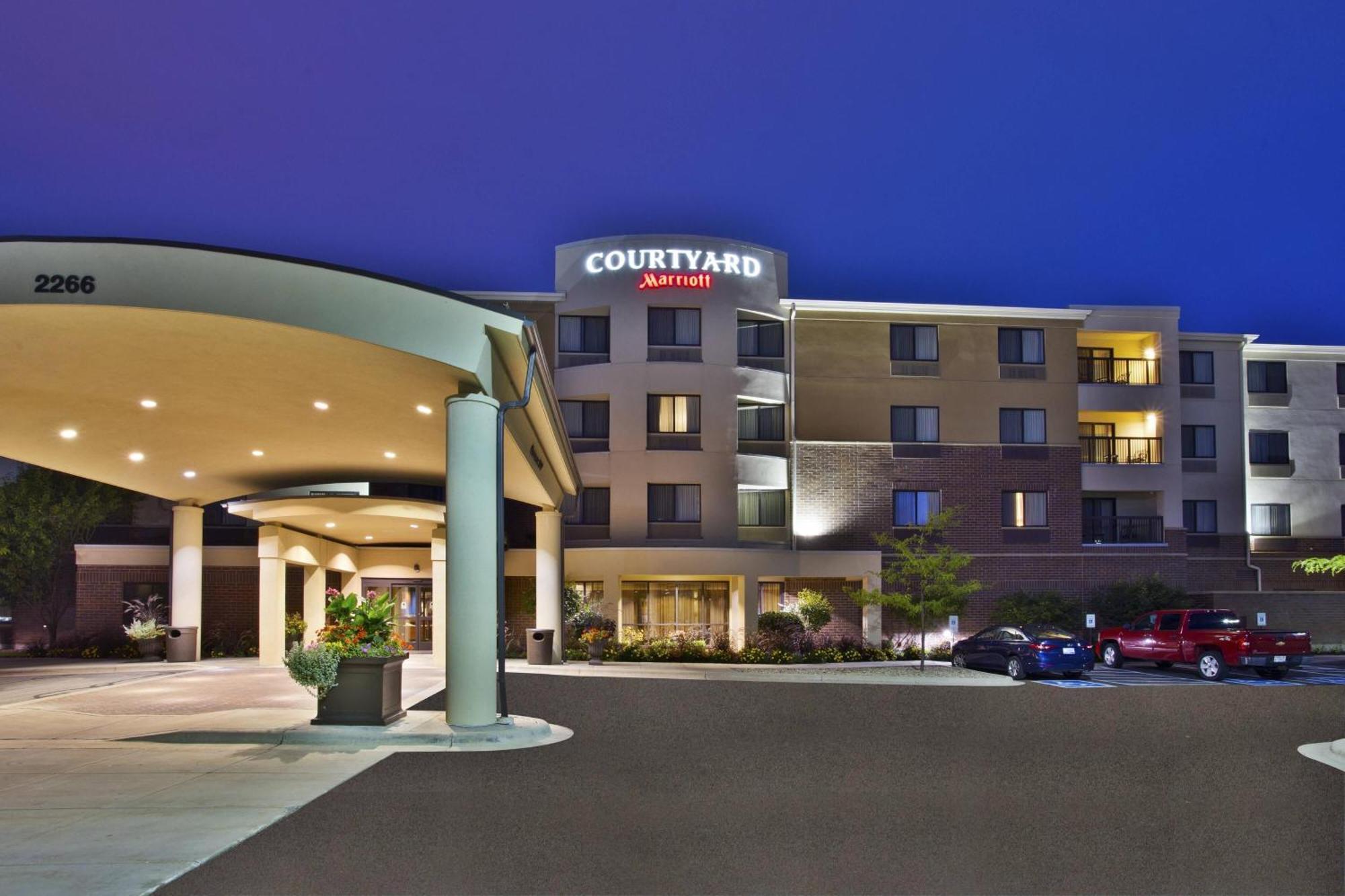 Courtyard By Marriott Madison West / Middleton Hotel Exterior foto